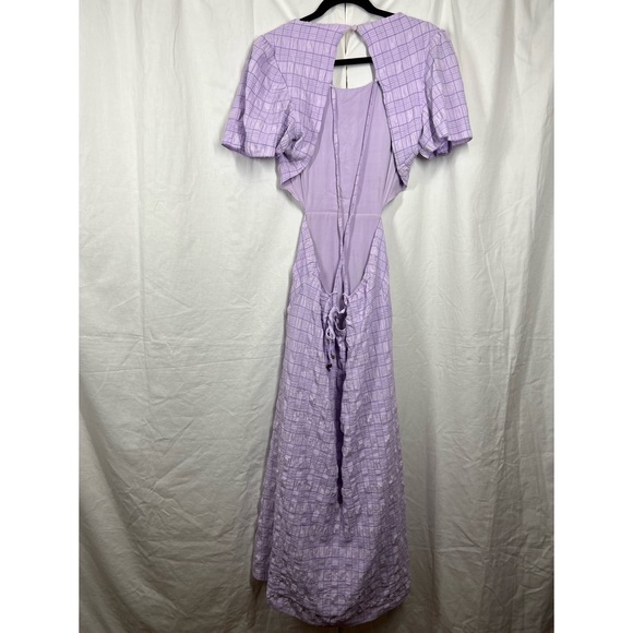 Showpo lilac check textured cutout maxi dress Akara open back - Picture 5 of 13
